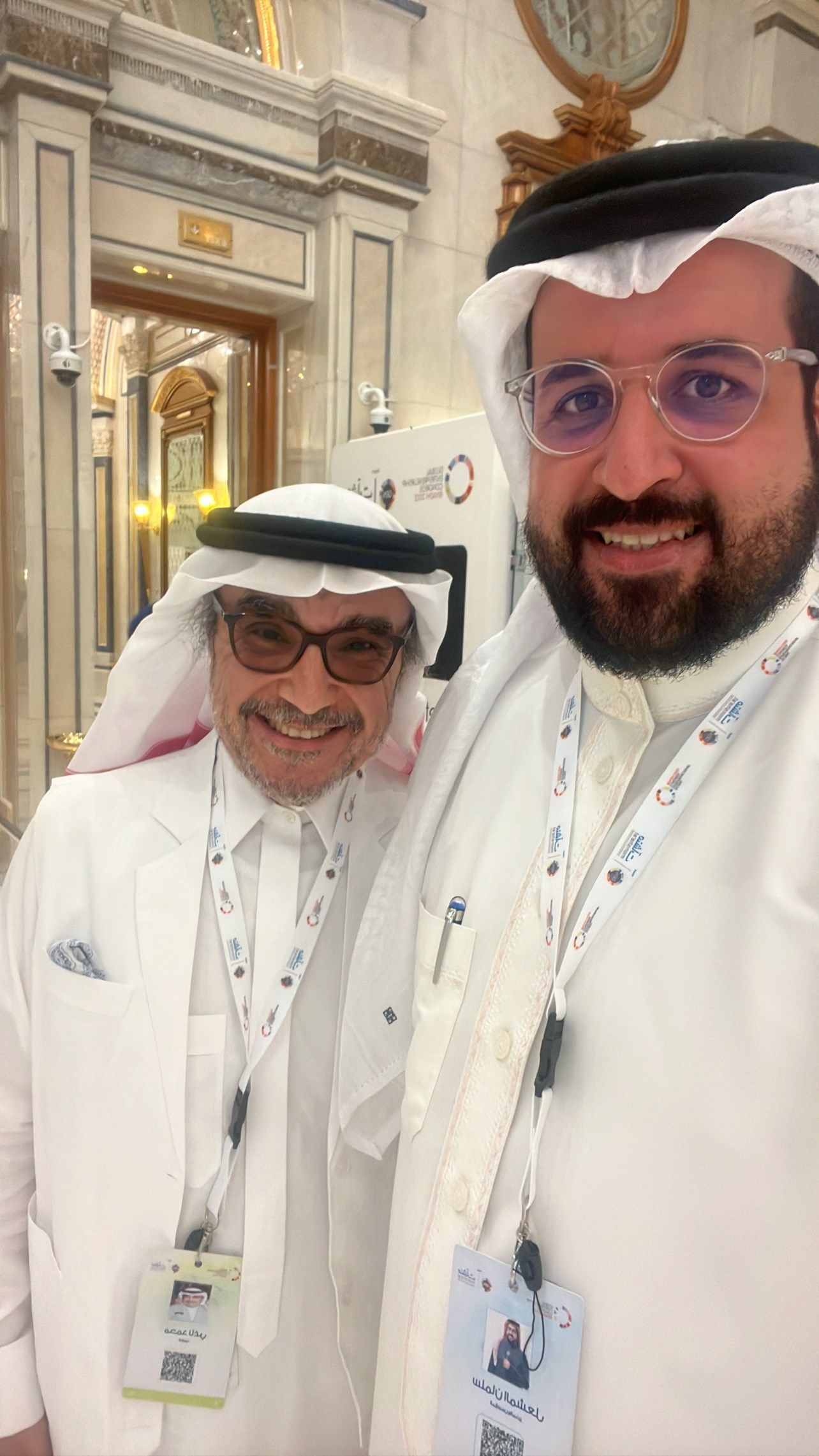 مع الشيخ محمد يوسف ناغي رئيس مجلس إدارة الغرفة التجارية بجدة